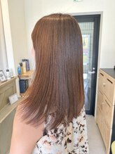 一人ひとりに合わせた薬剤と施術で髪悩みを改善［浦安/南行徳/髪質改善/白髪染め/縮毛矯正]