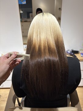 アンプ(amp) 酸性縮毛矯正