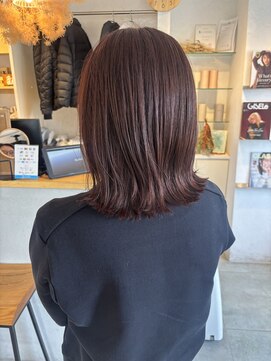 クロレ(CLORE) ラズベリーカラーでレイヤーボブ♪