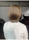 くびれボブ