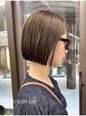 切りっぱなしボブ ボブヘア 縮毛矯正 ミニボブ レイヤーボブ
