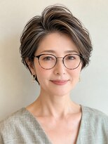 ビフィーノ リルネ(Bifino Rilune)&nbsp;白髪を活かす50代アップバングショート