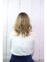 美容室 フォーリア Foglia ☆ハイトーンセミディ☆