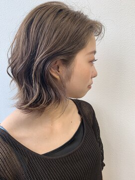 ファーストエンド 三ツ屋店(1st END.) 外はね ソフトウルフ キャラメルベージュ ボブ かきあげバング