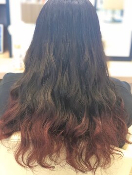 ディーボーイ 健軍店(D-BOY) ピンクグラデーションカラー