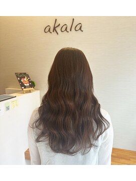 アカラ ヘアー akala ｈair ナチュラルブラウン