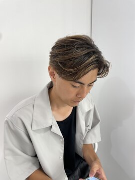 ルースト 八王子店(ROOST) 毛流れハイライト