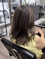 ヴィフ 大船(VIF)&nbsp;白髪ぼかし脱白髪染めハイライトカラーケアブリーチダブルカラー