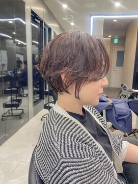 ハルキミナトジャパン センダイ(HARUKI MINATO japan SENDAI) 癖毛活かしショート