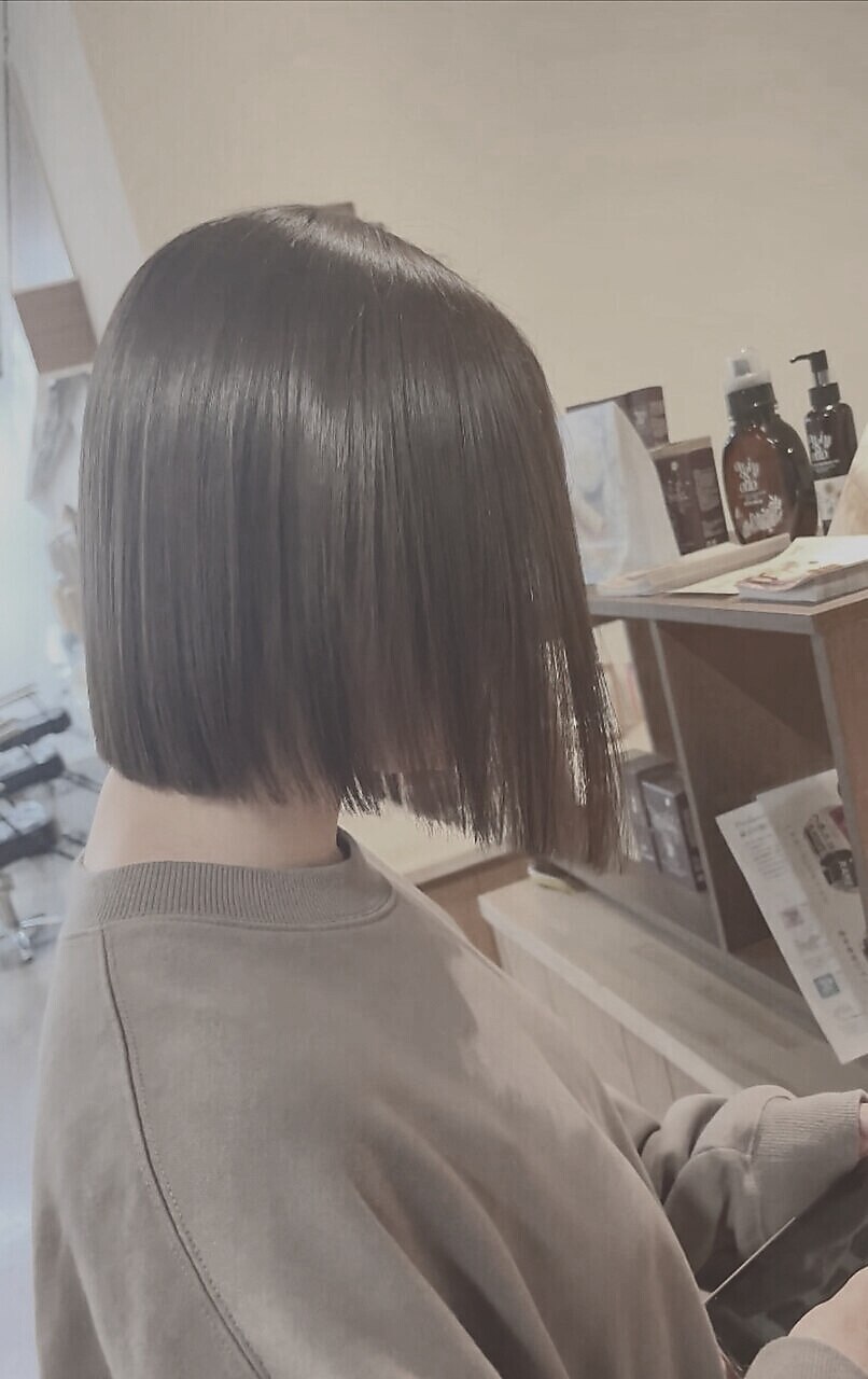 白髪染め＋カット＋選べるトリートメント 12850→￥7900〜