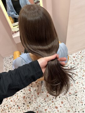 ボタン シブヤ(VOTAN SHIBUYA) 韓国ヘア/顔まわりカット/くびれヘア/グレージュカラー