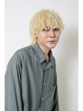 リアン バイ プロデュース 永山店(Lien by Produce) メンズカット ハイトーンカラー×ウルフ パーマ#1