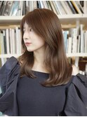 大人可愛い品のある艶髪ロングレイヤーヘア