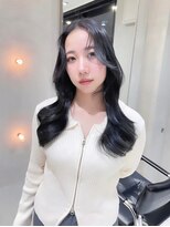 【田中杏実】レイヤーカットで叶う艶感たっぷり韓国ワンホンヘア