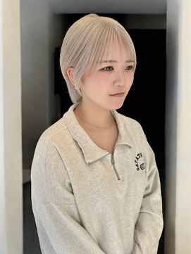 シエル バイ ケンジ 登戸 生田(CIEL by KENJE) 【RIKKA/橋本】丸みショート/ケアブリーチ/ホワイトベージュ