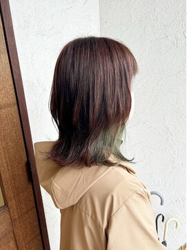 ヘアーアンドネイル マニッシュ(hair&nail Manish) インナーグリーン