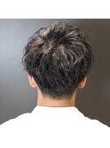 上げも下ろしも分けもいけるツイストパーマ