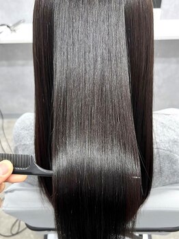 インスヘアー 京都四条大宮店(INCE HAIR)の写真/【全メニューうる艶トリートメント付】シルクのような抜群の手触りがお手頃価格で叶うと人気のINCE HAIR