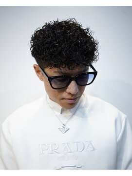 ベロ 福島(BELO) 濡れ髪スパイラルパーマ/フェードスタイル/濡れ感/ワイルド