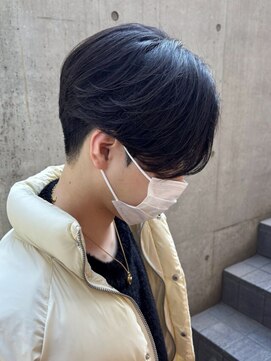 アンドワークス カシワ(&WORKS kashiwa) 清潔感が魅力の「マッシュショート」スタイル