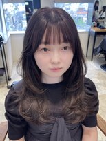 シェノン バイ アランスミシー 表参道(CHAINON by Alan smithee)&nbsp;レイヤー　レイヤーボブ　グレージュ　グレー