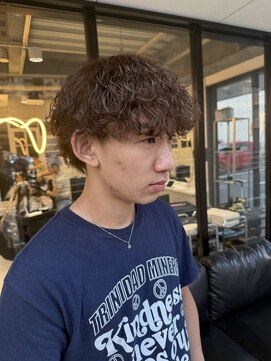 髪屋 紬 メンズ/メンズパーマ/メンズカット/ツイストスパイラルパーマ