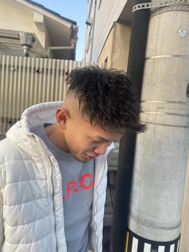 ログ(.6 ROGU) ハードツイストフェード