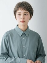 キビト(kibito) 新宿市ヶ谷四ツ谷オン眉耳掛けショートグレージュ20代30代40代