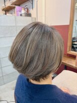 ルーファス 恵比寿 渋谷(Ruufus)&nbsp;40代50代大人ショートボブ/恵比寿渋谷/白髪ぼかしハイライト2605