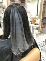 美粧 ほそや お花茶屋本店&nbsp;インナーカラー/デザインカラー/シルバー/トリートメント