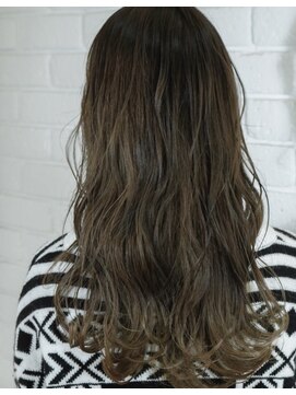 ガーデンエス 緑井店(GARDEN es) フォギー ベージュ