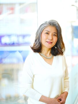 えがお美容室 【えがお美容室】40代に人気☆大人エレガントミディアム