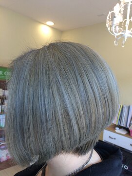 美容室 ウララバイアンジェ(ULaLa by Ange) ショートヘア