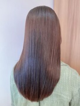 ユキオグループ グラン(yg GRAN) 黒髪◎韓国風ロングレイヤーカット艶髪20代30代