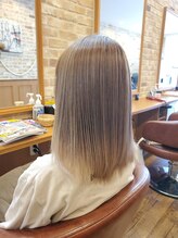 Ｑ、髪型の写真や切り抜きは持っていったほうがいいですか？