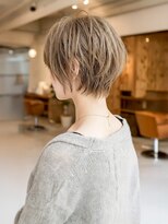 ルービック 豊中(Rubik's)&nbsp;大人可愛いハンサムショート×ハイトーンベージュ