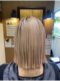 外ハネデザイン