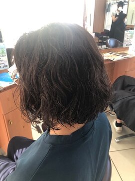 サロン ド ジュン 伊勢崎店 平巻きとスパイラルのMIXスタイル