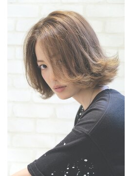 クーラ(Cura) 【Cura 原宿 小川雄基】 切りっぱなしボブ×外ハネ