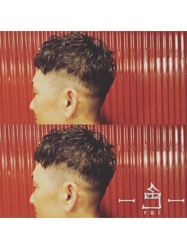 ロイ プラスアティック(roi ＋attic) 谷町６丁目美容室◆異空間美容室roi◇