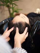 ヘア アンド ネイル サプール(HAIR and NAIL SAPEUR)