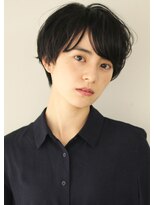サーカス バイ ビュートリアム 青山(CIRCUS by BEAUTRIUM)&nbsp;分け目のつかない黒髪丸みショート