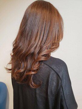 トップヘアー ガーデンヴィラ 安城(Garden Villa) 艶やかグラデーションのリラックスウェーブ/グレーベージュ