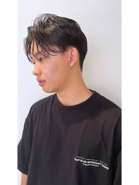 サン 鎌倉長谷(3.) センターパート　メンズカット