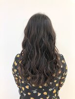エヌプラス(N+)&nbsp;黒髪グラデヘアーオリーブグレー小顔に見せるヘアココアベージュ
