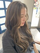 ジーニー 横浜(giinii) 柔らかベージュカラー