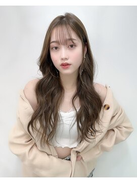 レミエ ダイカンヤマ(lemiie) ナチュラルフェミニン★レイヤーカット★ベージュカラー