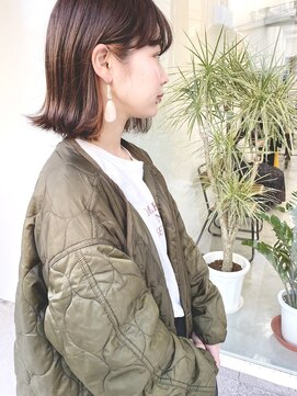 エマ 谷山店(EMMA) インナーカラー　ボブ　切りっぱなしボブ　外ハネカット