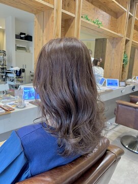 アドラーブル 駅南店(adorable) 【ショコラブラウン】【ロング】【20代30代40代】