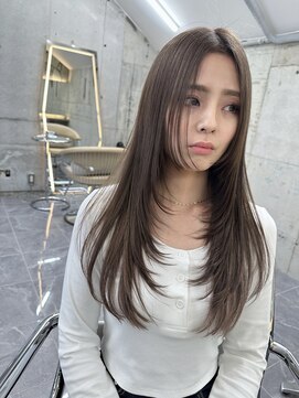 サイン 渋谷(SIGN) 韓国ヘアーハッシュカットレイヤーカットグレージュブリーチ無し